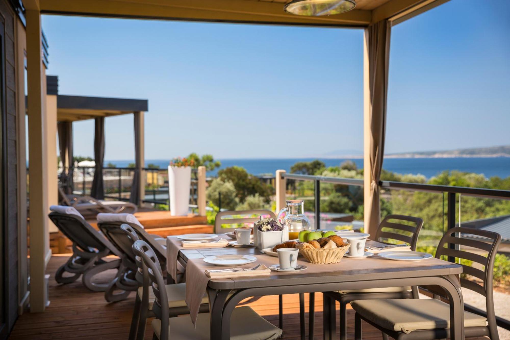 Krk Premium Camping Resort Krk Town Oda fotoğraf